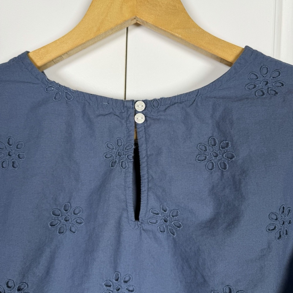American Eagle Eyelet Crop Top Women's Small Blue Puff Sleeve Keyhole Back - Picture 6 of 10